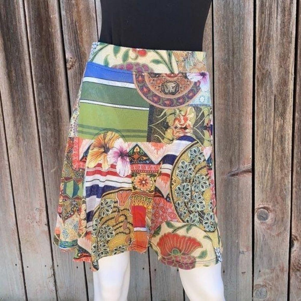 Desigual Patterned Multicolor skirt